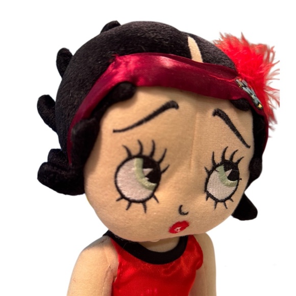 Betty Boop Rag Doll in Red Dress with Purple I love you Heart - Picture 3 of 8